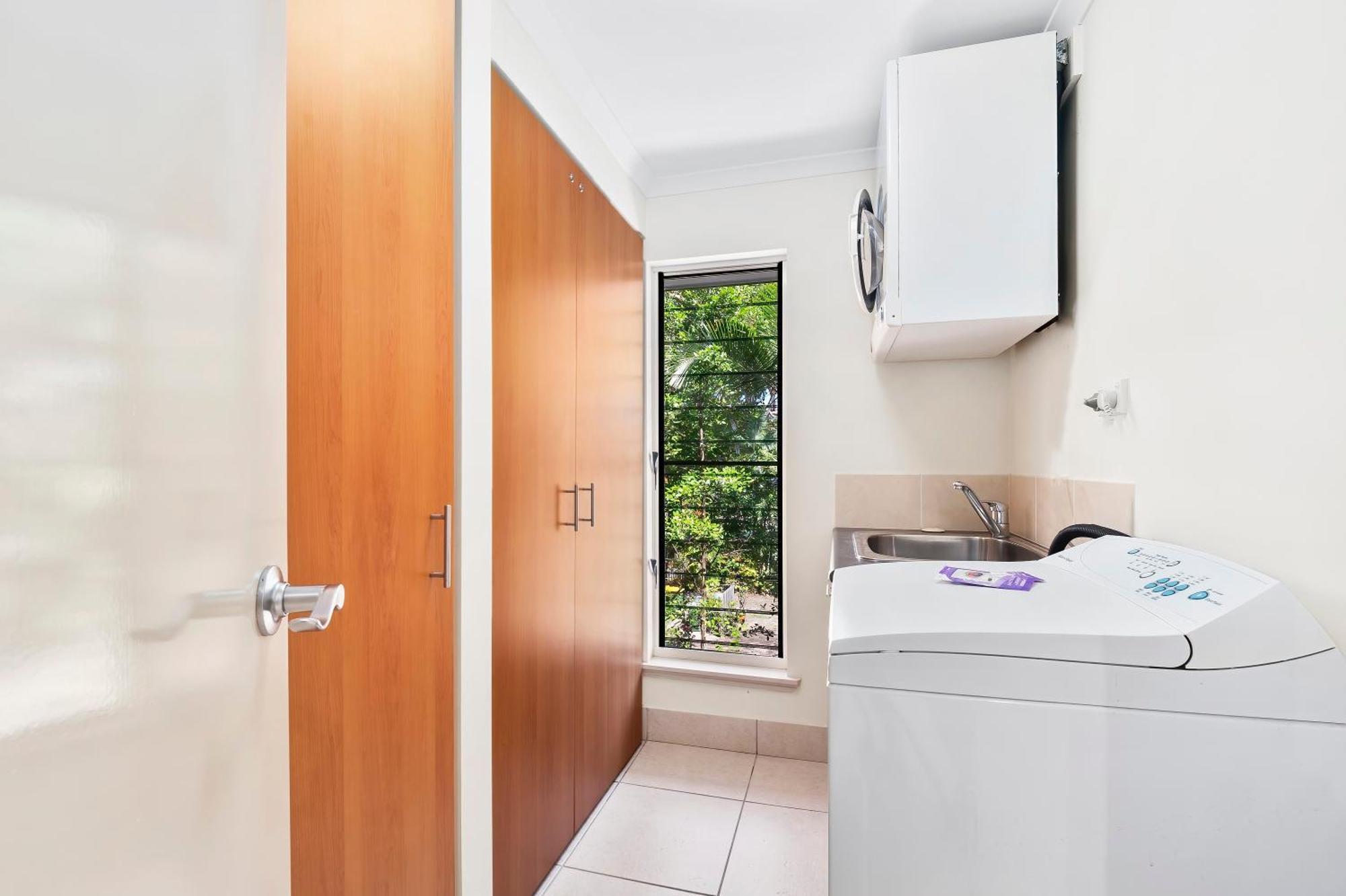 Arlington Apartments Clifton Beach Rum bild